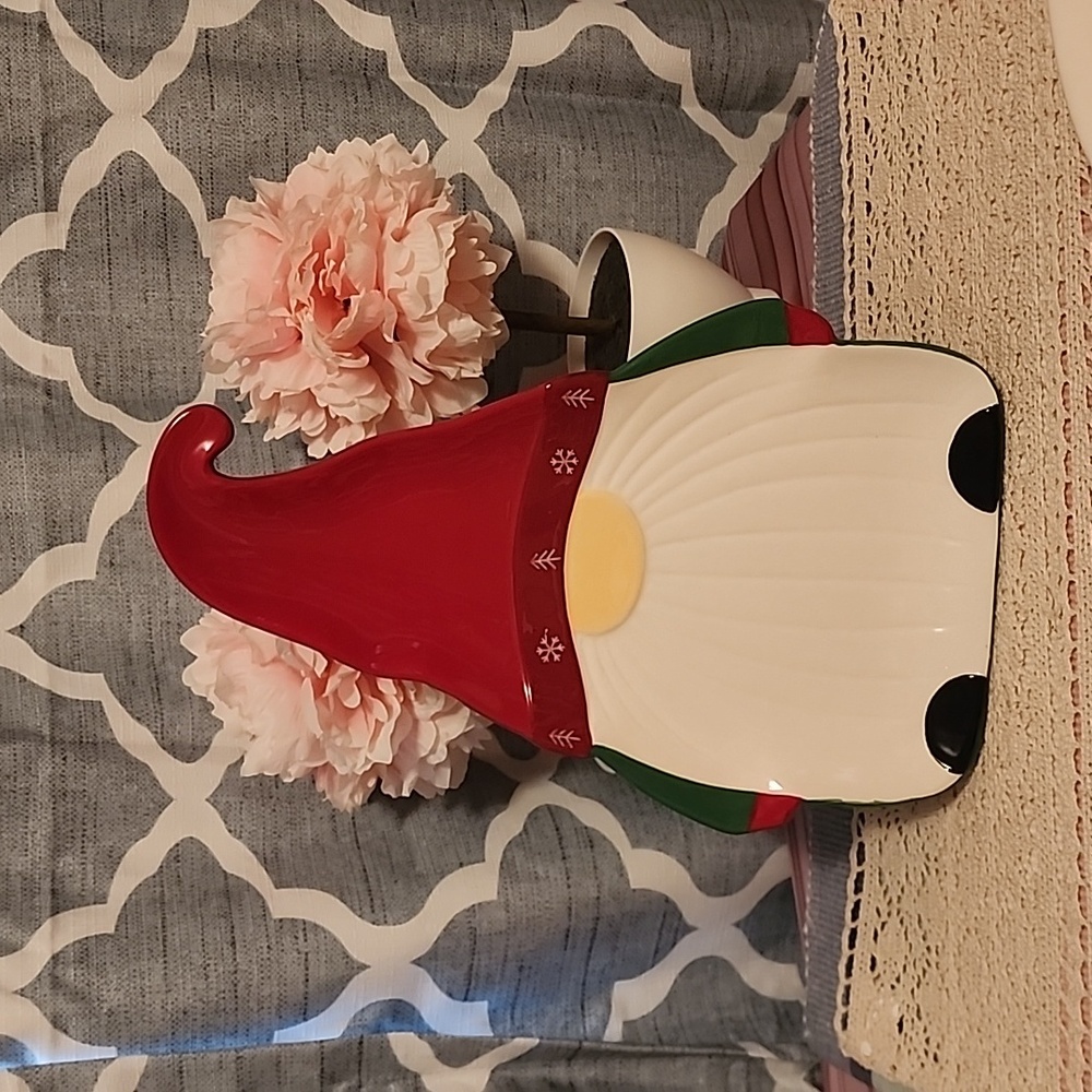 Tag Holiday Gnome Platter